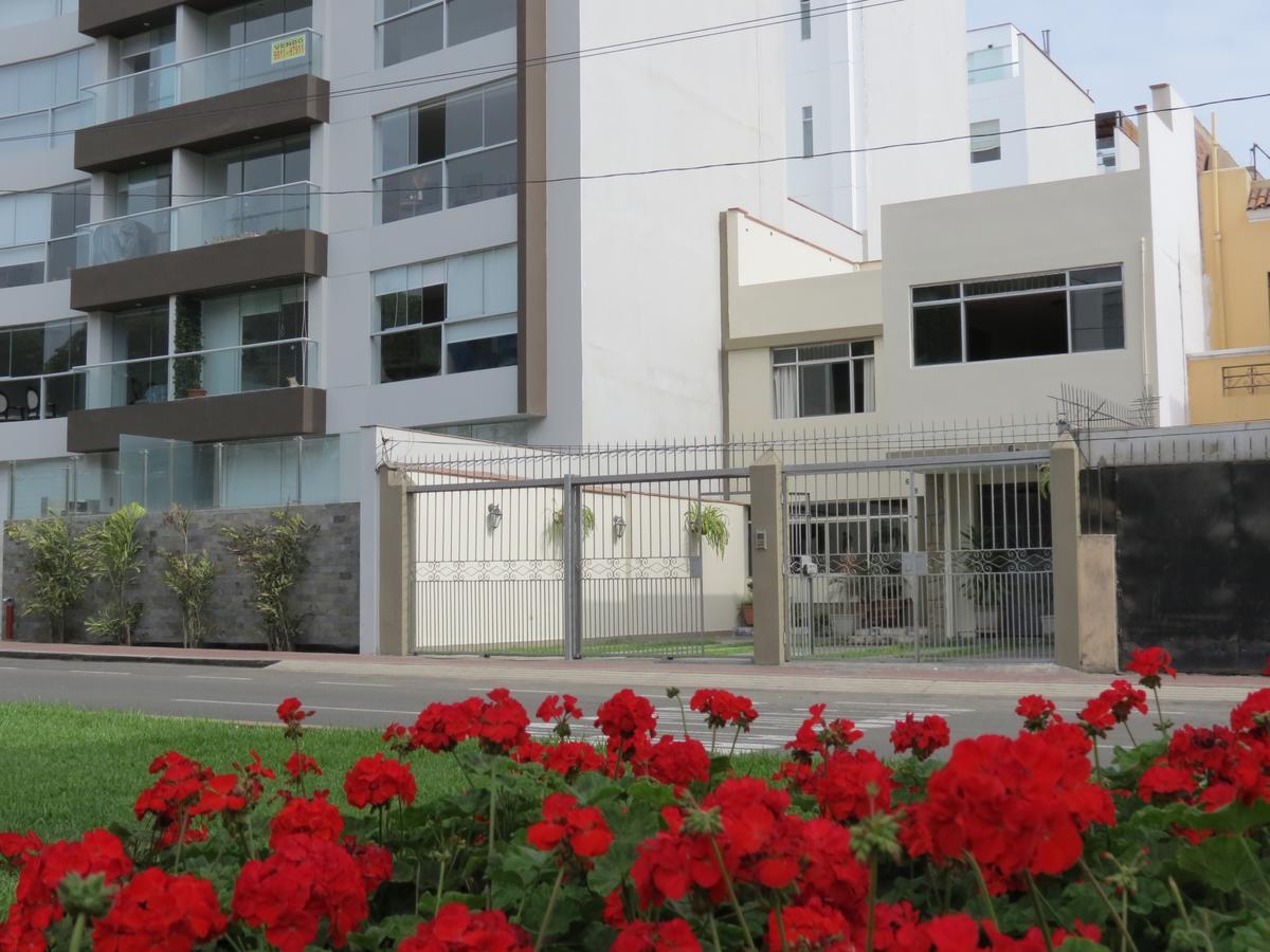 Miraflores Guest house